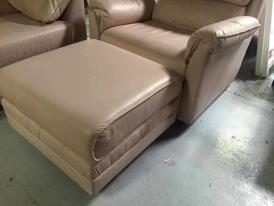 Leather Sofa Loveseat Chair Ottoman 4-Piece Set [Photo 17]