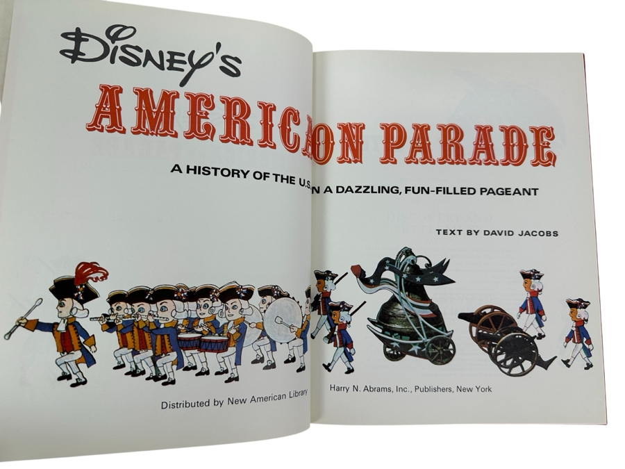 Vintage 1975 Hardcover Book Disney's America On Parade [Photo 1]