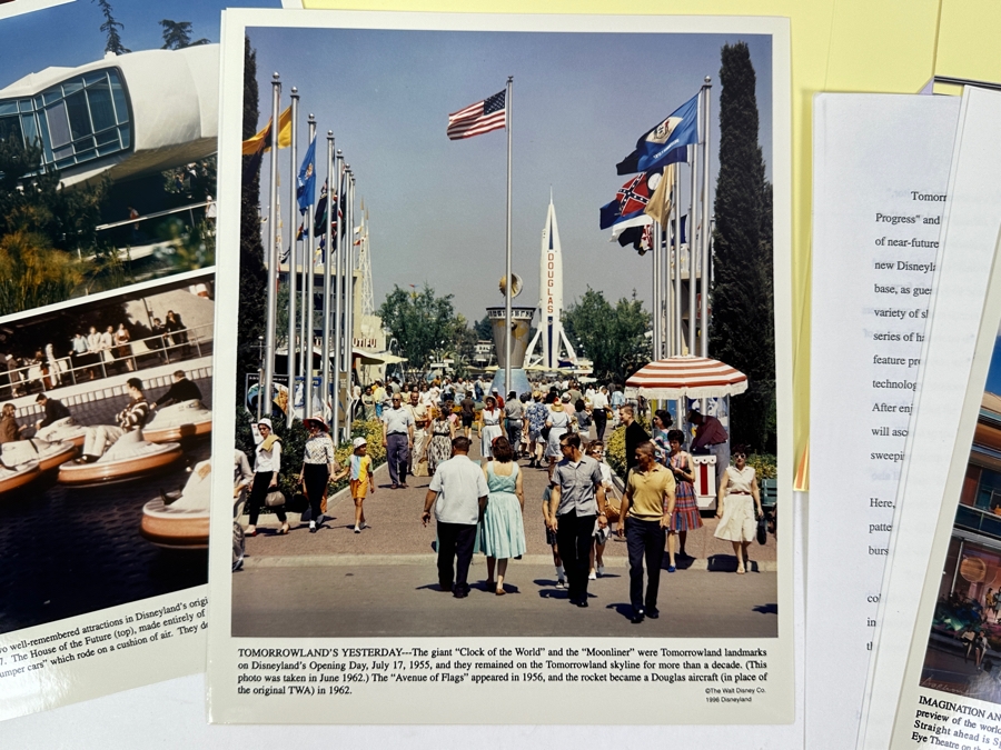Vintage 1996 Disneyland Tomorrowland Press & Publicity Media Kit With Photos And Letters [Photo 10]