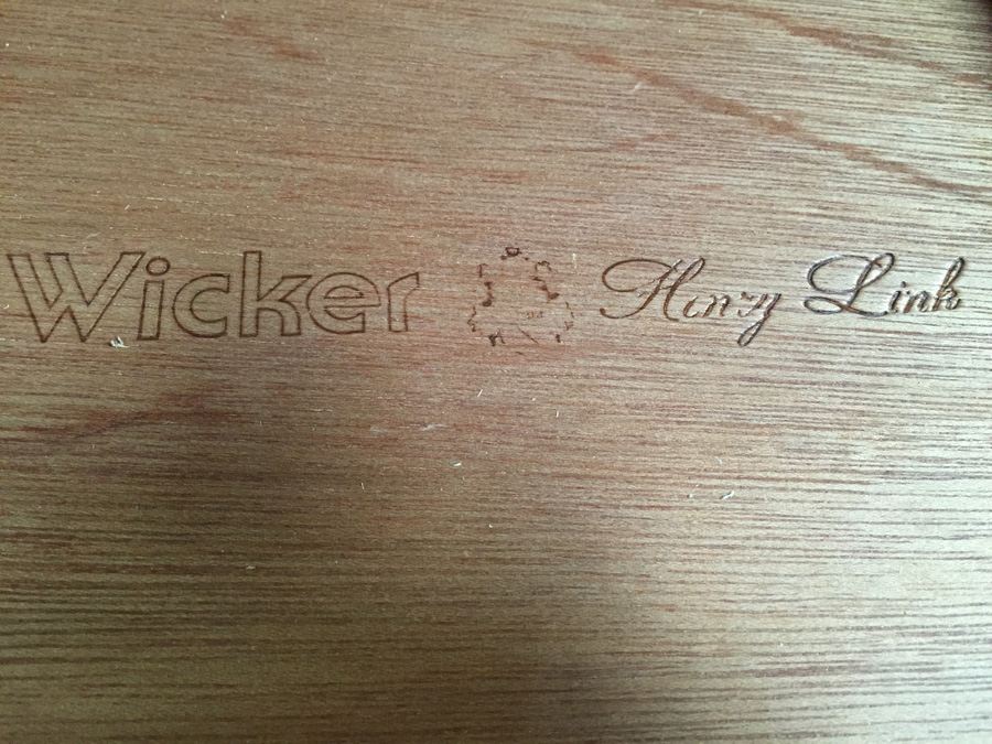 Wicker 6-Drawer Dresser [Photo 3]