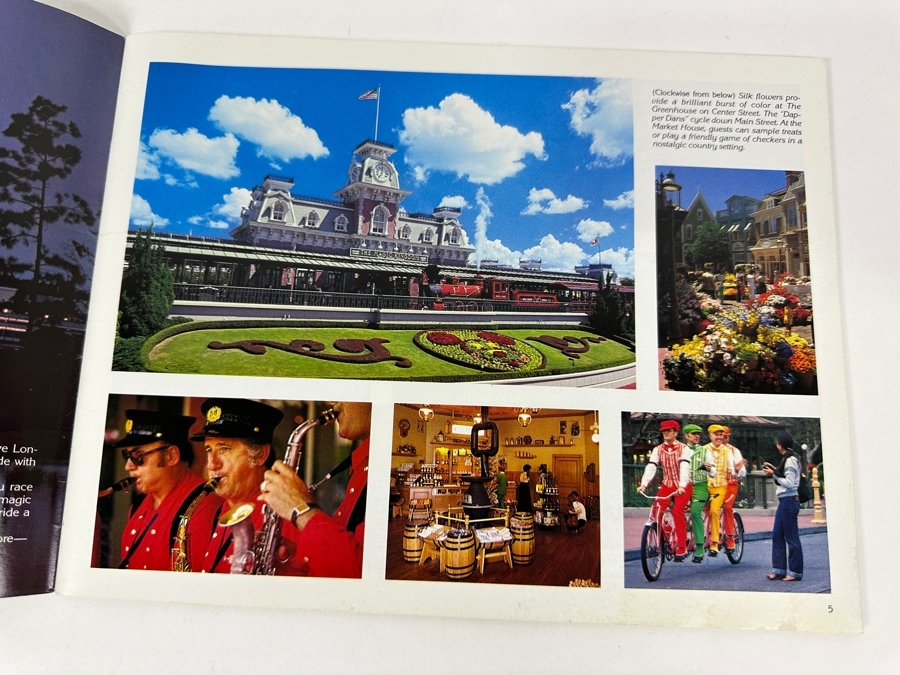 Vintage 1984 Walt Disney World A Pictorial Souvenir Featuring The Magic Kingdom And EPCOT Center [Photo 6]