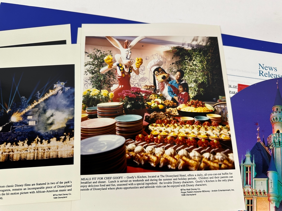 Vintage 1996 Disneyland Press & Publicity Kit With Photos And Letters - Farewell Season Of The Main Street Electrical Parade [Photo 7]