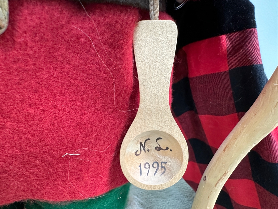 4' Tall Handmade Santa Claus Figure Signed N. L. Made By Fallbrook, CA Artist Vintage 1995 [Photo 6]