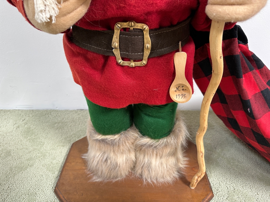 4' Tall Handmade Santa Claus Figure Signed N. L. Made By Fallbrook, CA Artist Vintage 1995 [Photo 5]