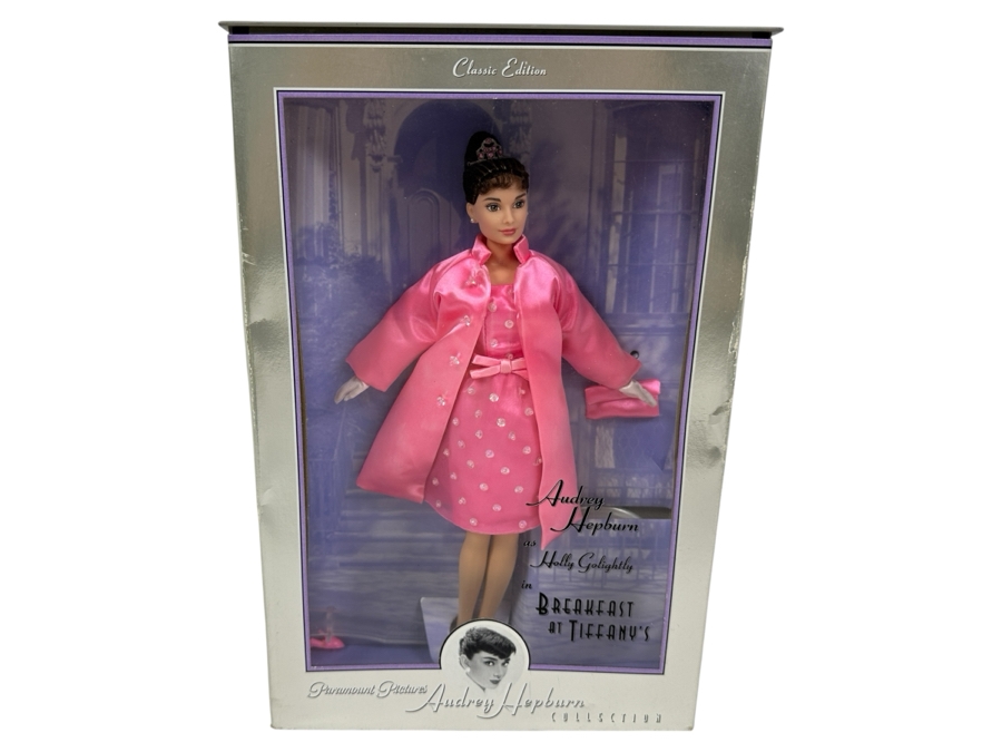 Vintage 1998 Mattel Barbie Classic Edition Audrey Hepburn As Holly Golightly In Breakfast At Tiffany's In Box 20665