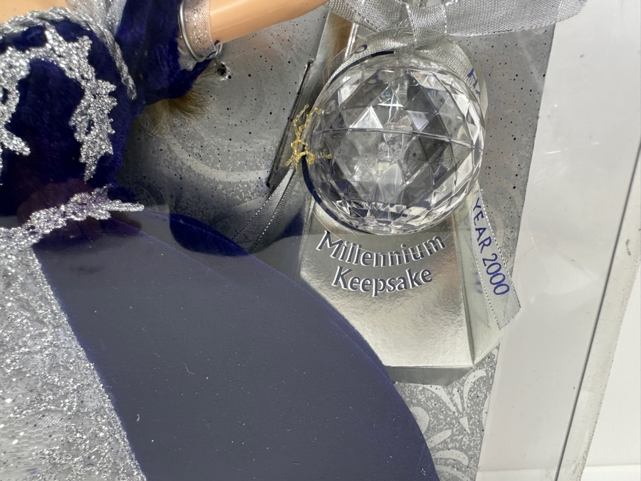 Vintage 1999 Mattel Barbie Special Millennium Edition Millennium Princess Barbie In Box 24154 [Photo 3]