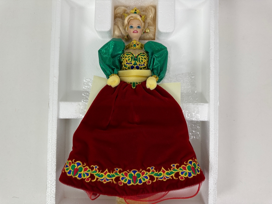 Vintage 1995 Mattel Barbie Holiday Porcelain Barbie Collection Holiday Jewel In Box 14311 [Photo 5]