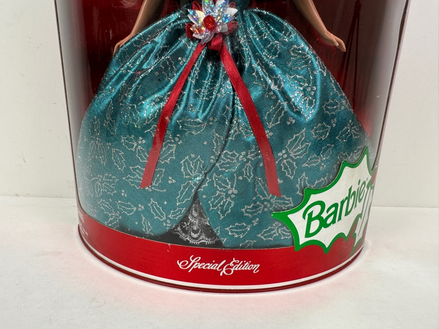Vintage 1995 Mattel Barbie Special Edition Happy Holidays 14123 [Photo 3]