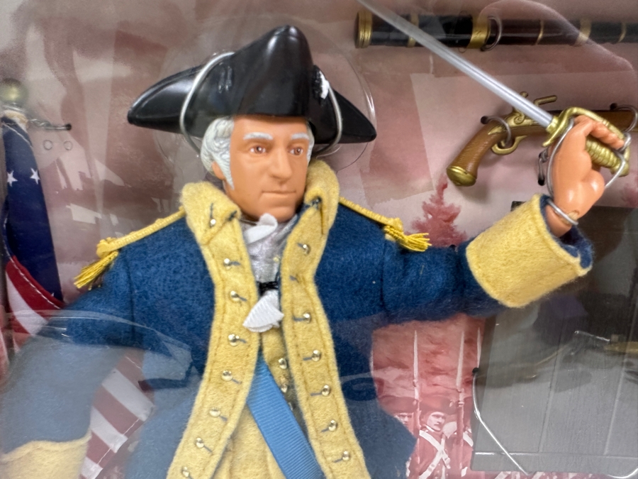 Vintage 1998 G.I. Joe Classic Collection General George Washington Special Limited Edition Collection Kenner Hasbro In Box [Photo 6]