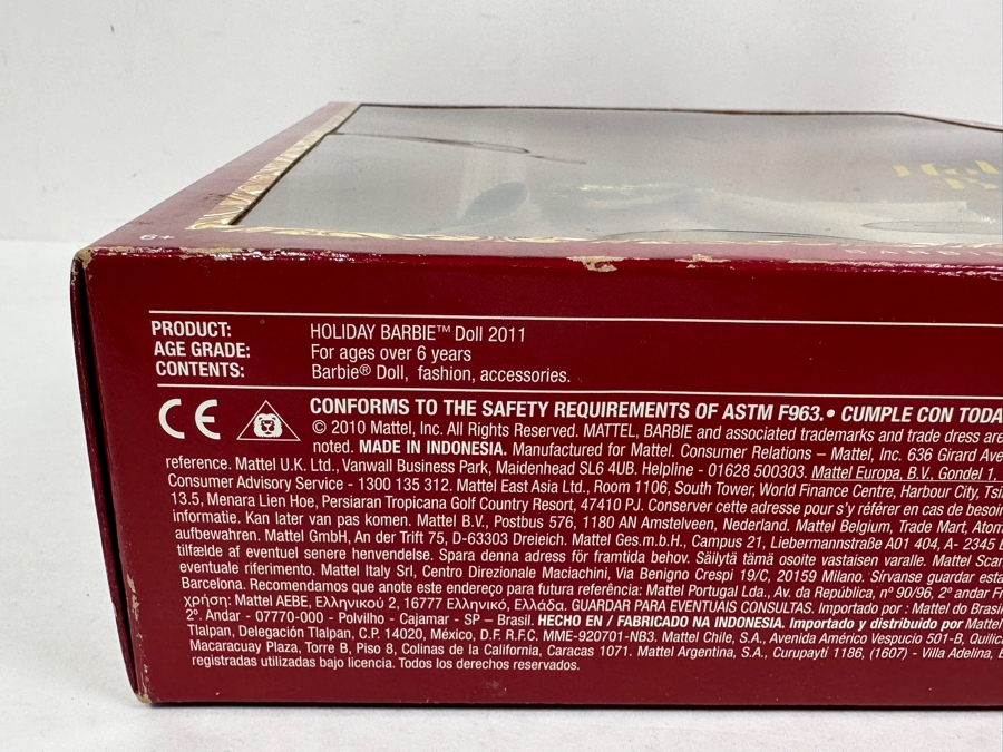 Vintage 2011 Mattel Holiday Barbie Doll With Box T7914 [Photo 6]