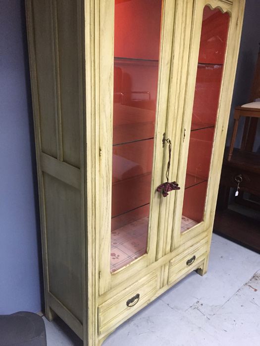 Vintage Painted Lockable Display Cabinet with Glass Shelves and Lighting [Photo 8]