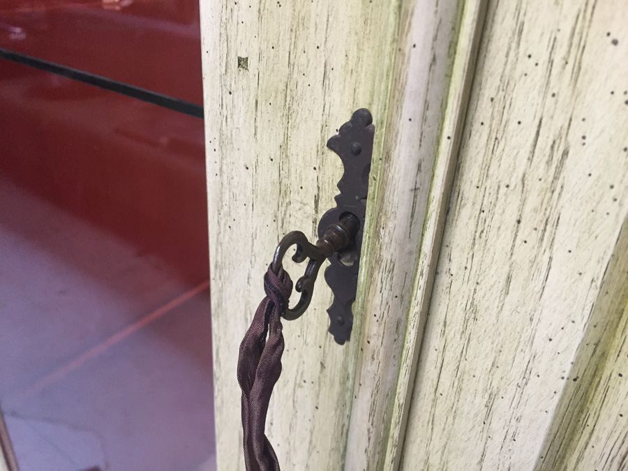 Vintage Painted Lockable Display Cabinet with Glass Shelves and Lighting [Photo 15]