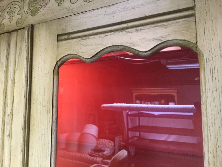 Vintage Painted Lockable Display Cabinet with Glass Shelves and Lighting [Photo 14]