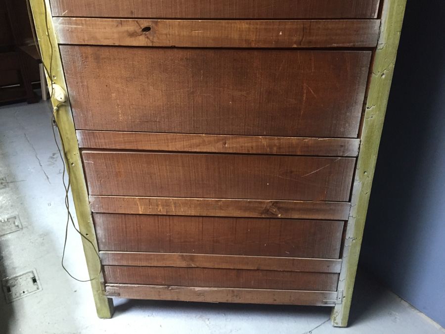 Vintage Painted Lockable Display Cabinet with Glass Shelves and Lighting [Photo 6]