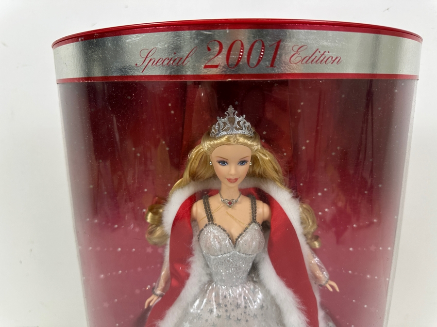 Vintage 2001 Mattel Special Edition Holiday Celebration Barbie Doll With Box [Photo 2]
