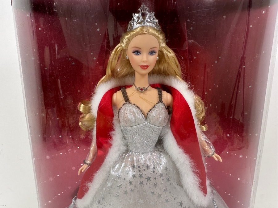 Vintage 2001 Mattel Special Edition Holiday Celebration Barbie Doll With Box [Photo 3]
