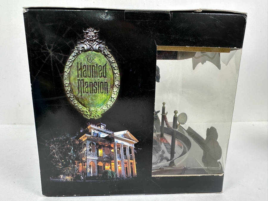 Disneyland The Haunted Mansion Skeleton Hitchhiking Ghost Action Figure With Light-Up Display Base New In Box [Photo 6]