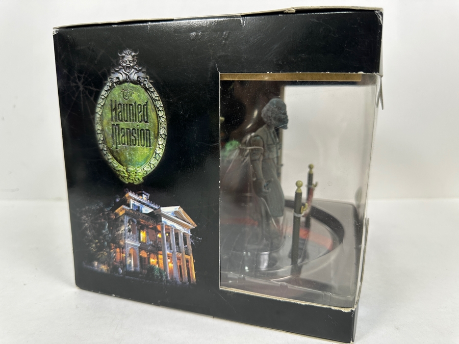 Disneyland The Haunted Mansion Skeleton Hitchhiking Ghost Action Figure With Light-Up Display Base New In Box [Photo 5]