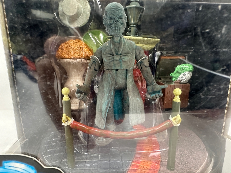 Disneyland The Haunted Mansion Skeleton Hitchhiking Ghost Action Figure With Light-Up Display Base New In Box [Photo 2]