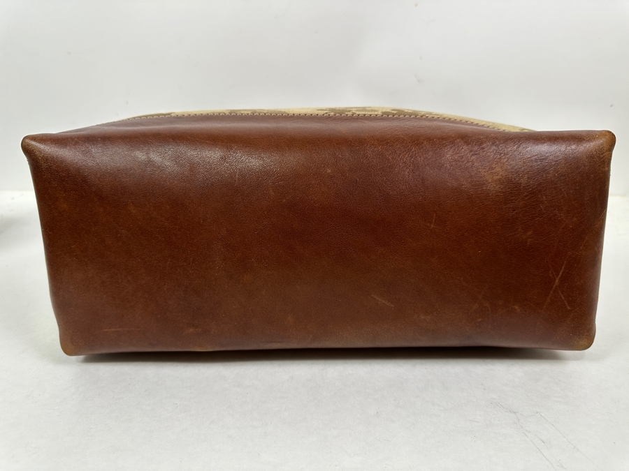 Dooney & Bourke Disney Mickey Mouse Handbag [Photo 6]