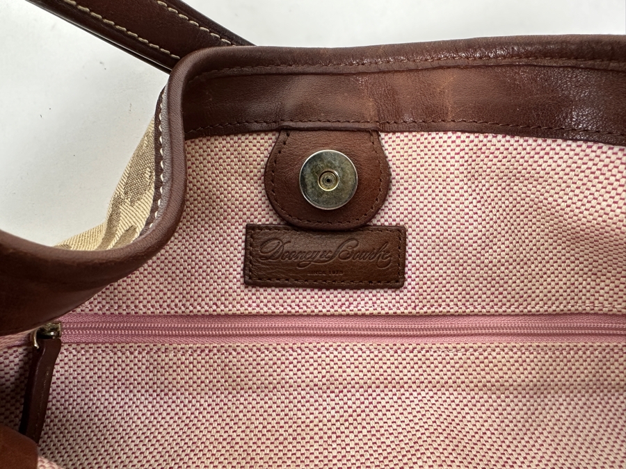 Dooney & Bourke Disney Mickey Mouse Handbag [Photo 7]