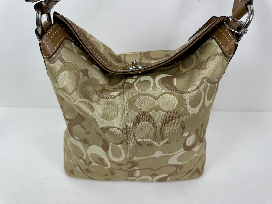 Coach Handbag [Photo 4]