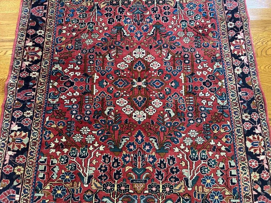 Antique Sarouk Hand Woven Wool Area Rug 4' X 6' Estimate $700 [Photo 5]