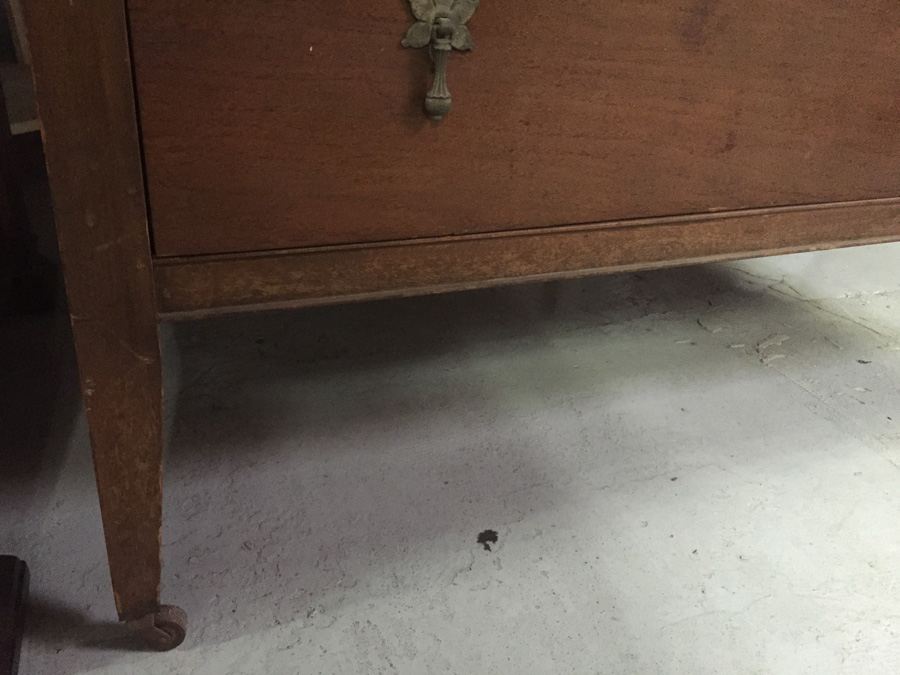 Vintage Dresser on Casters With Mirror [Photo 5]