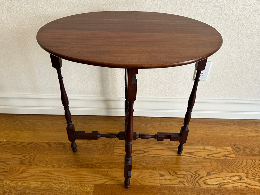 Vintage Gateleg Oval Folding Table 24W X 17D X 24.5H [Photo 3]