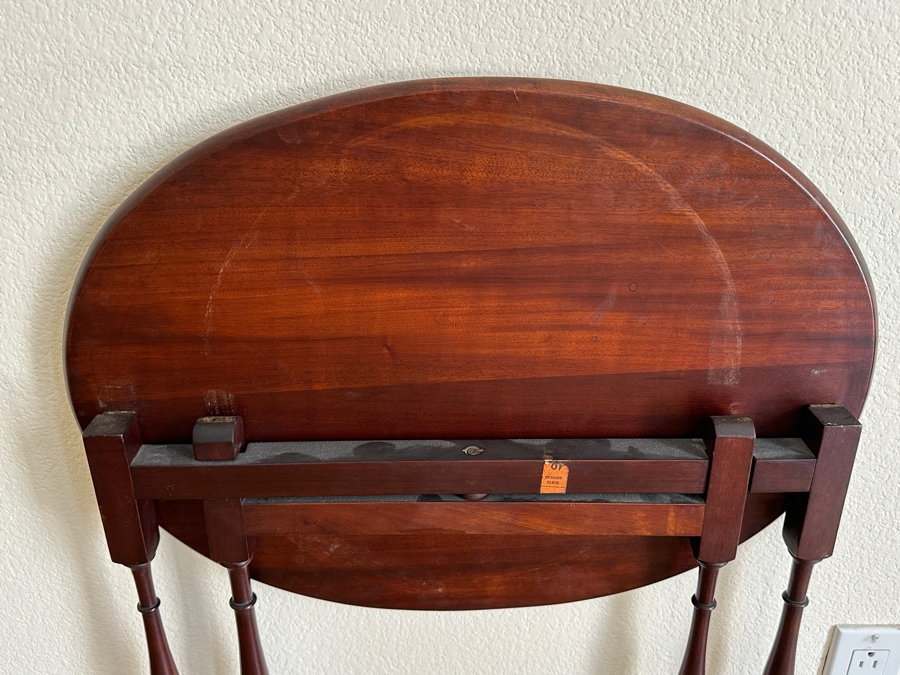 Vintage Gateleg Oval Folding Table 24W X 17D X 24.5H [Photo 8]