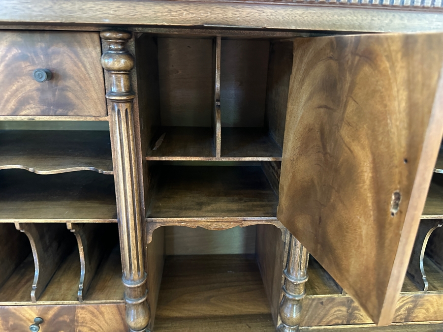 Just Added - Stunning Secretary Flints Fine Furniture 36.5W X 20D X 54H [Photo 6]