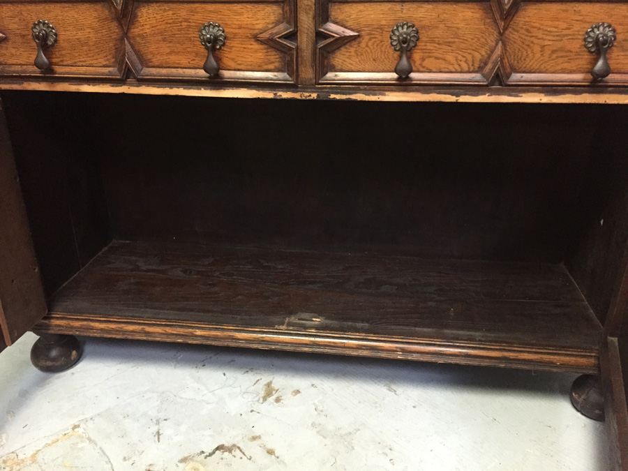 Vintage Cabinet With Stained Glass [Photo 19]