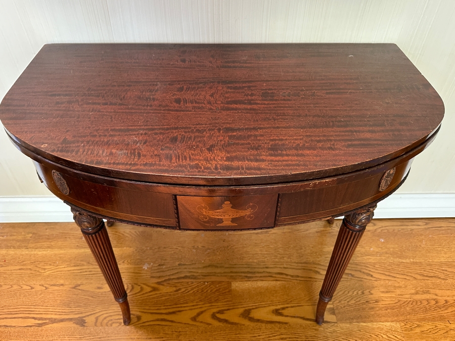 Stunning Antique Bowfront Flip Top Gaming Card Table 38W X 21D / 41D Extended X 29H [Photo 5]