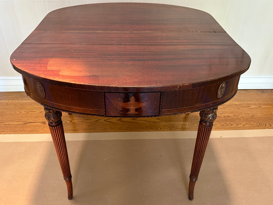 Stunning Antique Bowfront Flip Top Gaming Card Table 38W X 21D / 41D Extended X 29H [Photo 10]