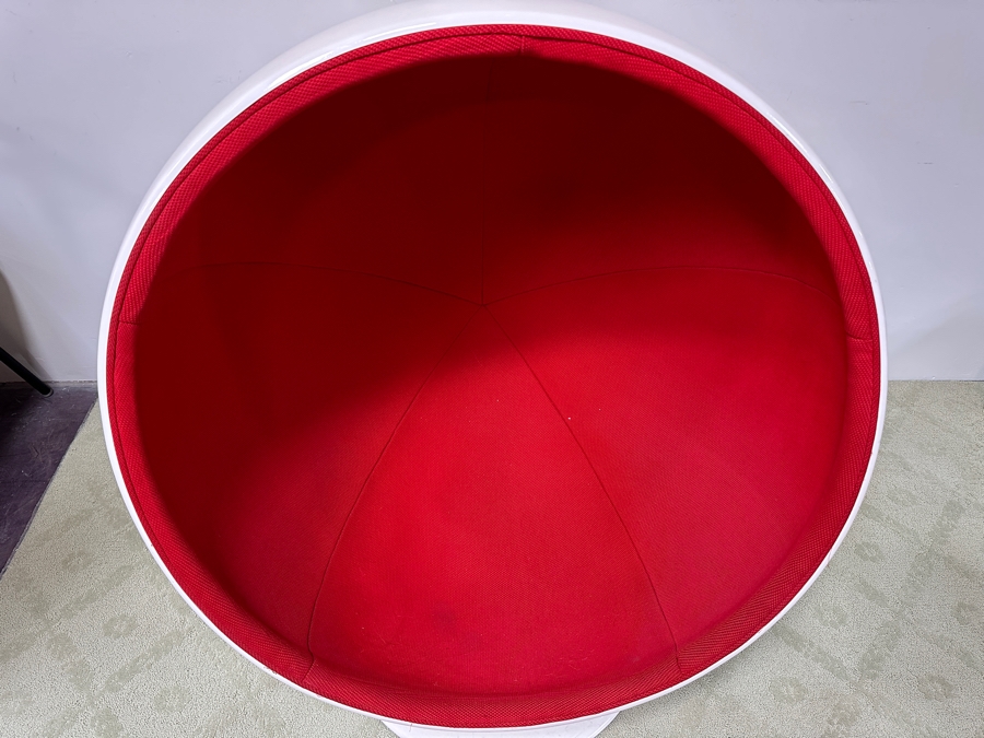 Mid-Century Modern Eero Aarnio Inspired Swivel Ball Chair 39W X 51H [Photo 10]