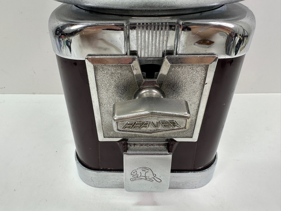 Vintage Beaver Candy Bubble Gum Machine Takes Quarters With Key 7W X 16H [Photo 5]