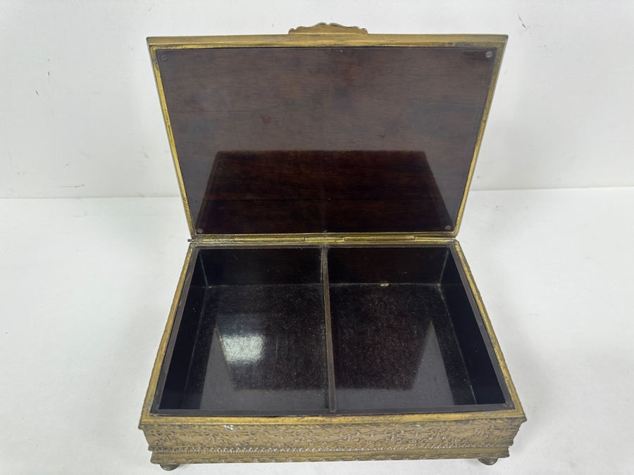 Antique Jennings Brothers Repousse Brass Metal Box 7.5W X 5D X 3H [Photo 7]