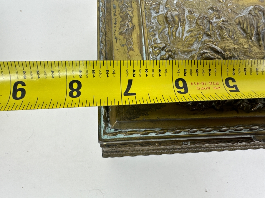 Antique Jennings Brothers Repousse Brass Metal Box 7.5W X 5D X 3H [Photo 12]