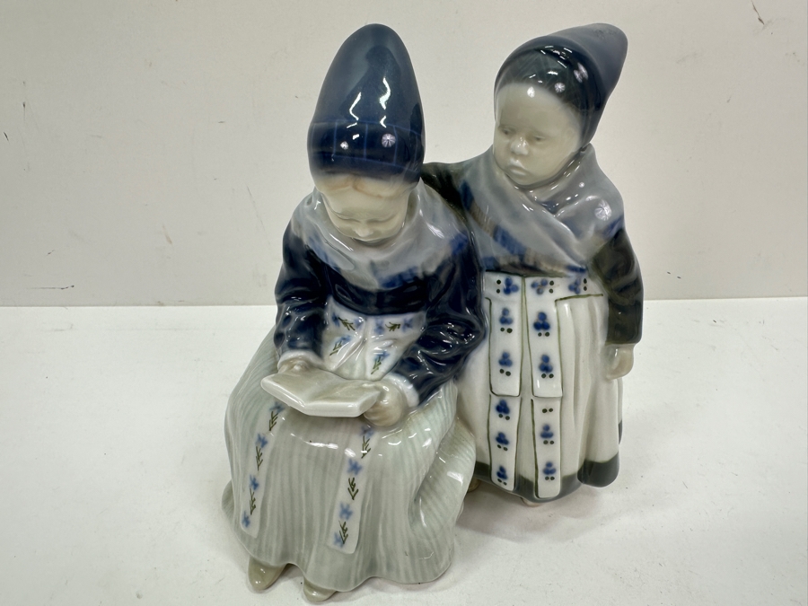 Royal Copenhagen Denmark Figurine 'Reading Sisters' 'Amager Maids' 1395 7'H [Photo 3]