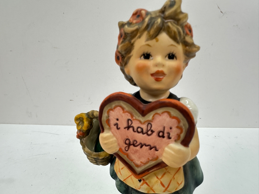 Vintage 1972 Exclusive Special Edition No. 1 For Members Of The Goebel Collectors' Club Hummel Valentine Figurine [Photo 4]