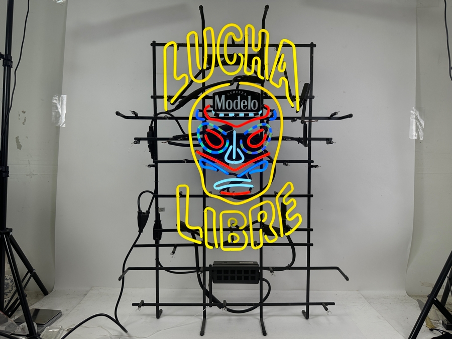 Modelo Cerveza Lucha Libre Neon Sign 26 X 37 [Photo 4]