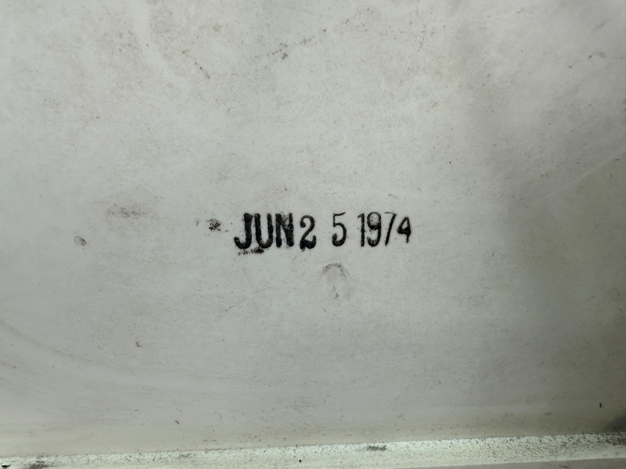 Vintage 1974 Coca-Cola Coke Advertising Wall Clock 12W X 21H [Photo 7]