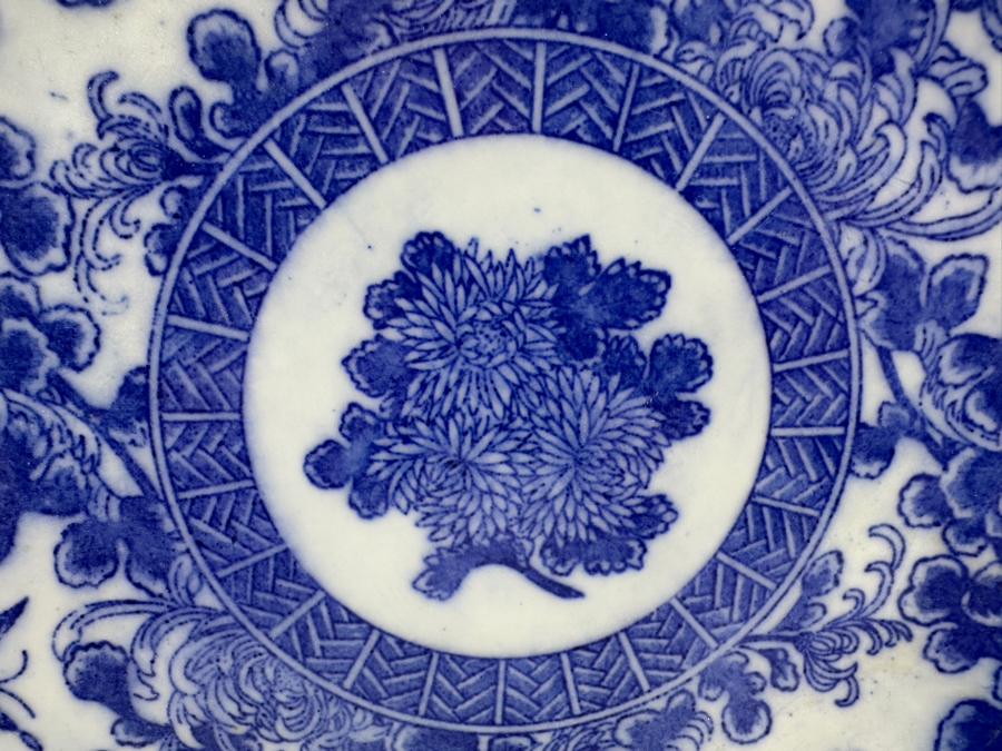 Vintage Japanese Hand Painted Blue & White Porcelain Dish Charger Plate 12.25'W [Photo 4]