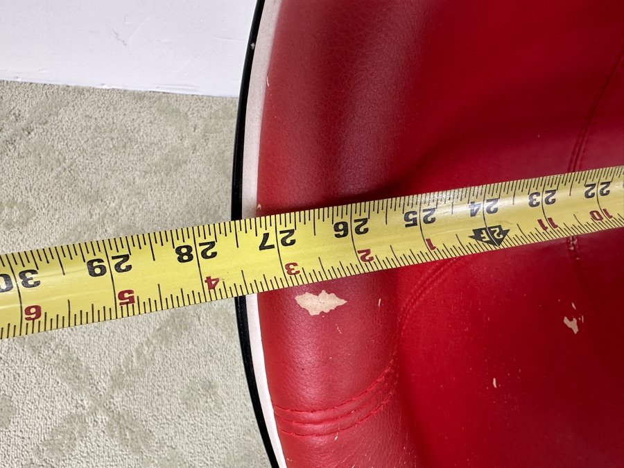 Small Half Moon Swivel Chair With Chrome Base 28W X 29H [Photo 7]