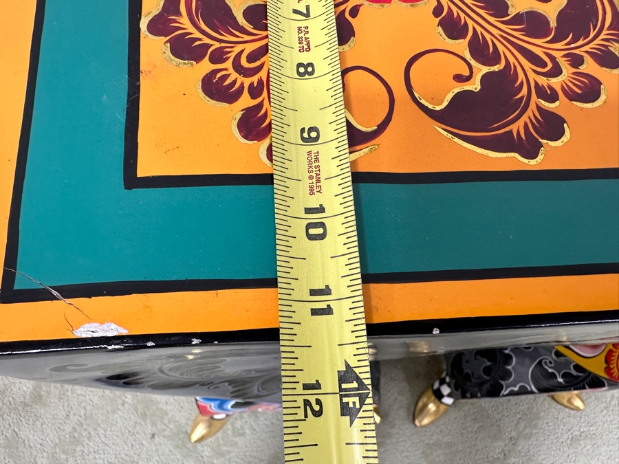 Pair Of Tom's Drag Toms Company Hand Painted Footed Feet Columns Pedestals Large 31'H X 11.5'W & Medium 22.5'H X 11.5'W [Photo 17]