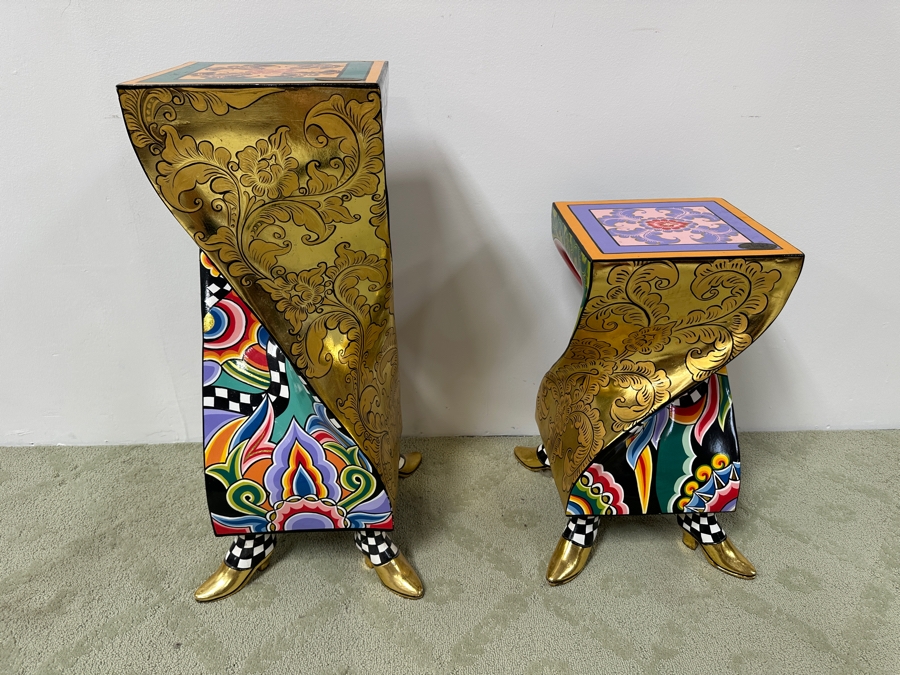 Pair Of Tom's Drag Toms Company Hand Painted Footed Feet Columns Pedestals Large 31'H X 11.5'W & Medium 22.5'H X 11.5'W [Photo 4]
