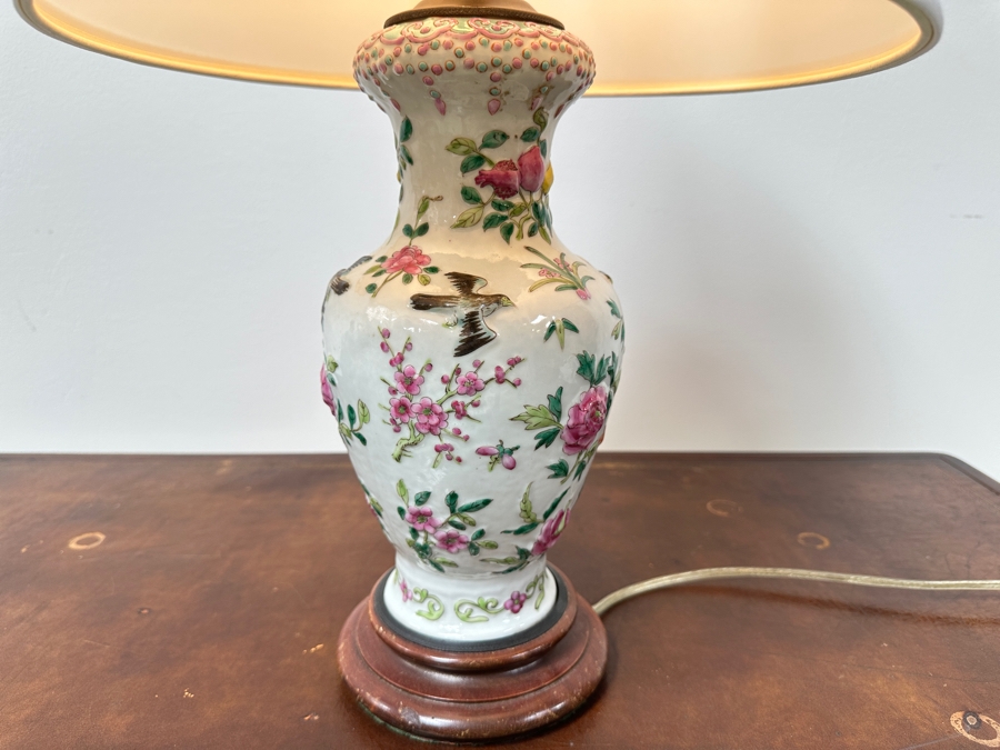 Vintage Chinese Porcelain Vase Table Lamp Featuring Birds, Flowers, Dragonflies & Fruit 24'H [Photo 3]