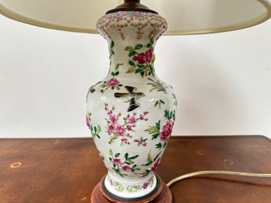 Vintage Chinese Porcelain Vase Table Lamp Featuring Birds, Flowers, Dragonflies & Fruit 24'H [Photo 4]