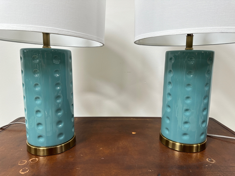 Pair Of Safavieh New York Table Lamps 24'H [Photo 2]