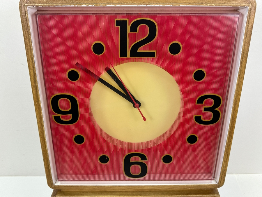 Vintage 1986 Coors Beer Advertising Wall Clock Working - Light Flickers And Needs Replacement 13.5W X 21.5H X 5D [Photo 5]
